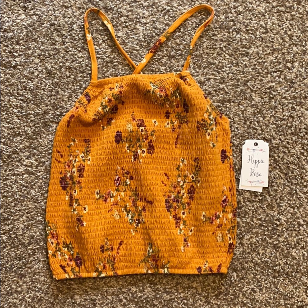 Super cute scrunchy tank top